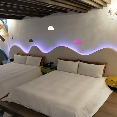 Chen He Spa Motel Lukang Extérieur photo