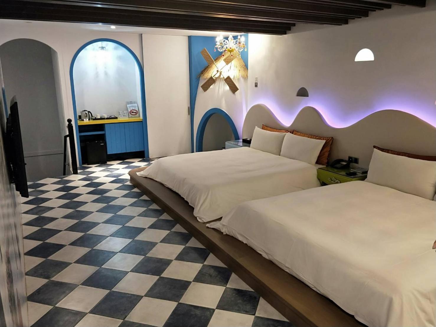 Chen He Spa Motel Lukang Extérieur photo