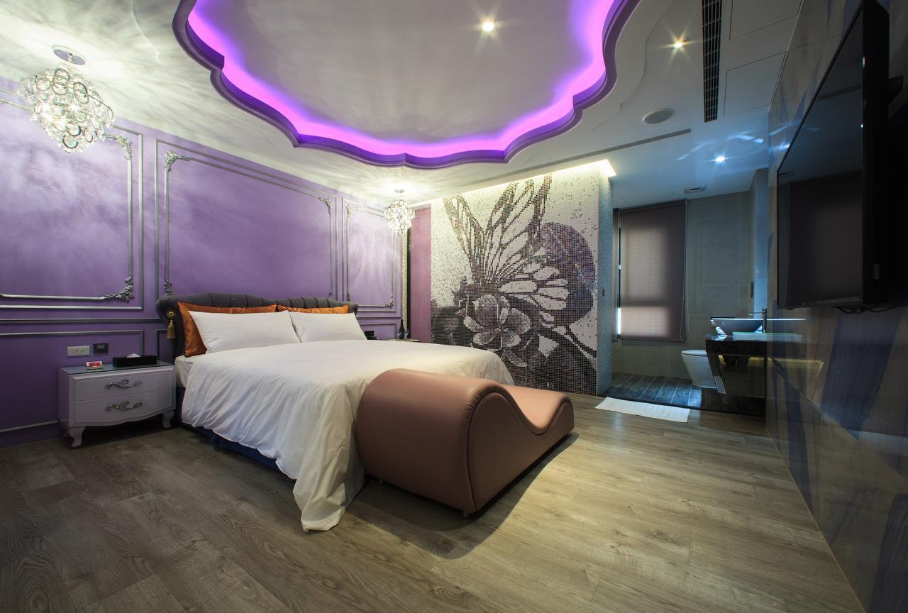 Chen He Spa Motel Lukang Extérieur photo
