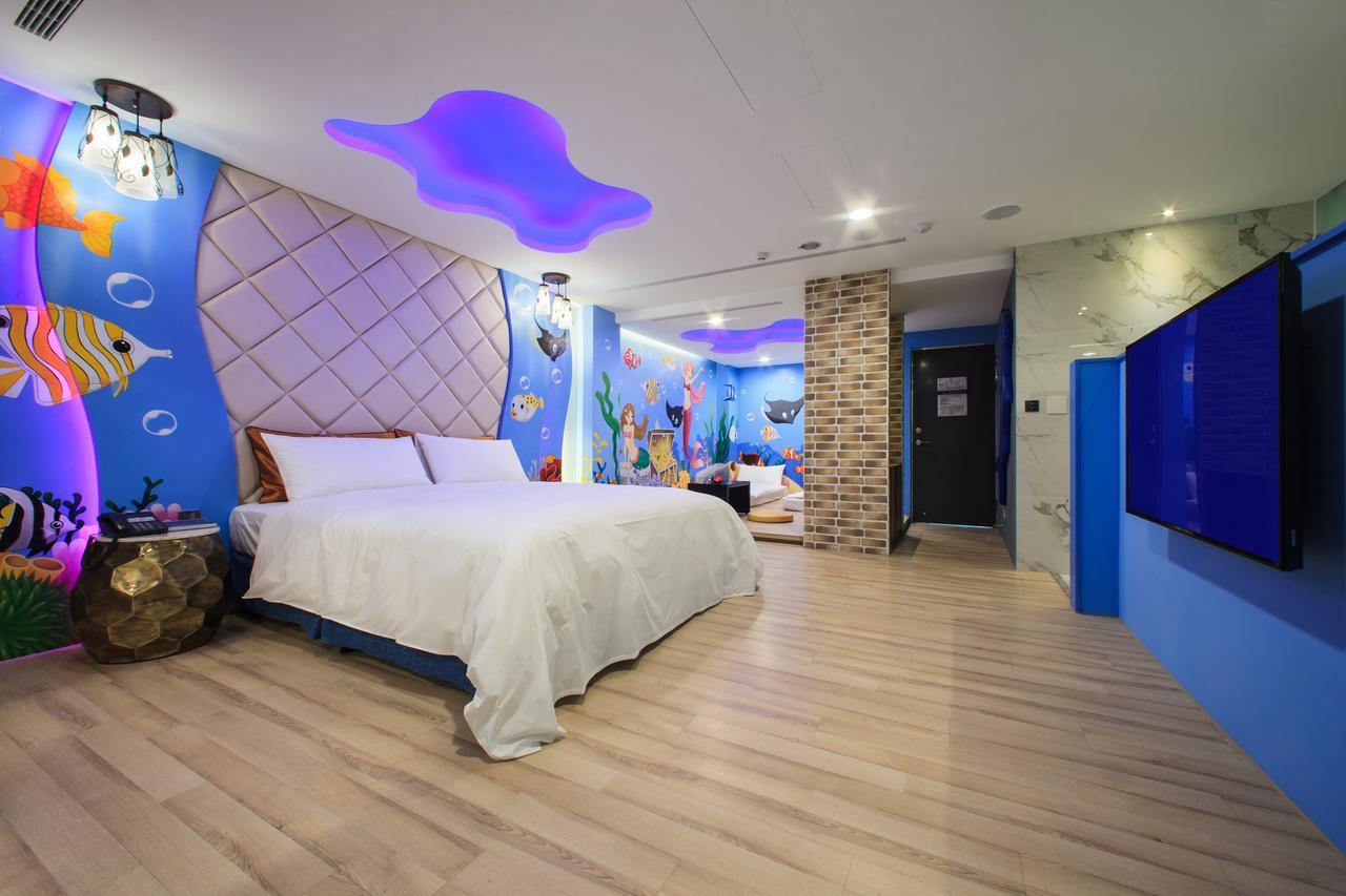 Chen He Spa Motel Lukang Extérieur photo