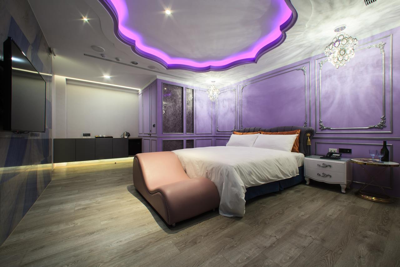 Chen He Spa Motel Lukang Extérieur photo